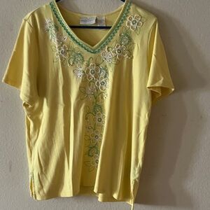 Floral Embroidered Yellow Women's Tee